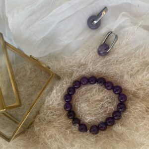 Črna eleganca s srebrom