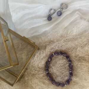 Črna eleganca s srebrom