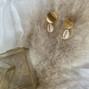 Črna eleganca s srebrom