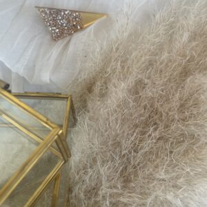 Črna eleganca s srebrom