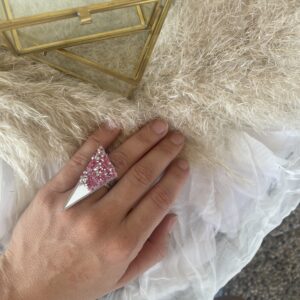 Črna eleganca s srebrom