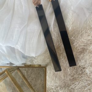 Črna eleganca s srebrom