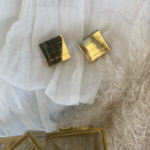 Črna eleganca s srebrom