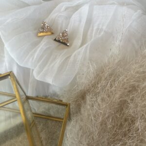 Črna eleganca s srebrom